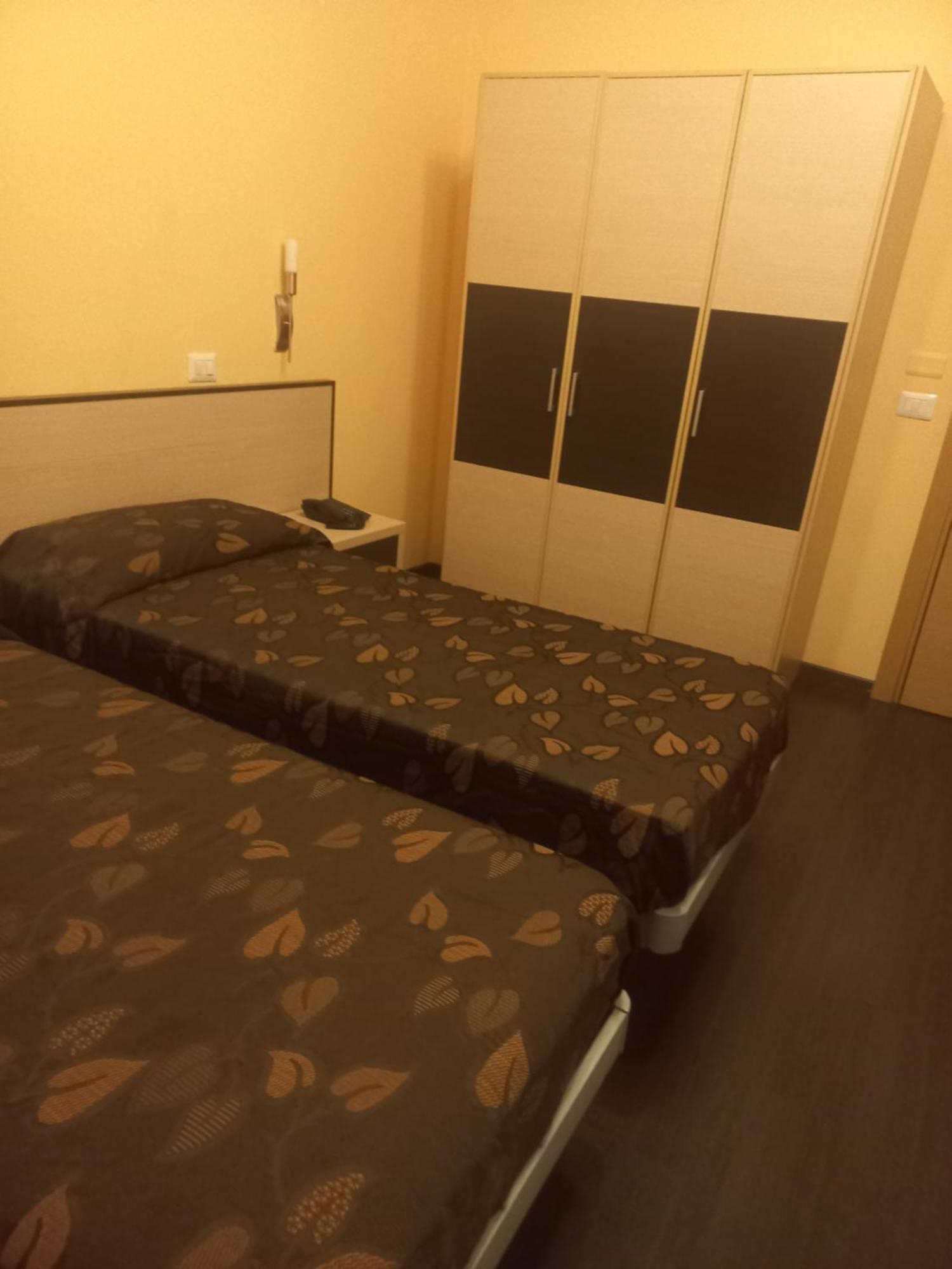 Oliver Hotel Ангьяри Экстерьер фото
